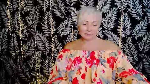 Kelly online show from October 17, 11:46 am