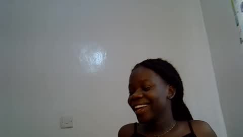 ollleina online show from February 19, 6:24 am