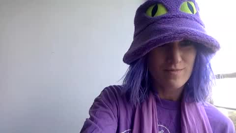 omilk online show from December 13, 5:54 pm