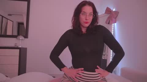 Ariel online show from February 4, 10:35 pm