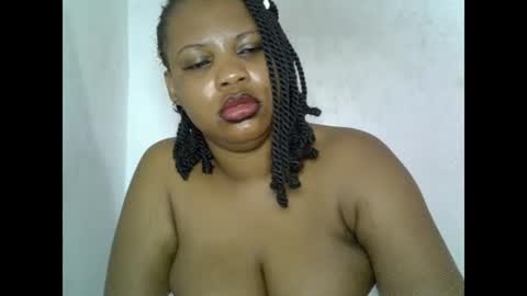 oneofdbestchubbygaloncb online show from June 15, 3:18 am