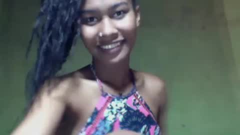 oolyette online show from October 5, 8:08 am