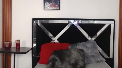 ORIANNA online show from October 15, 9:39 pm