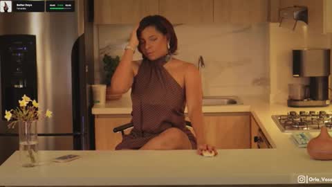 Orla online show from October 7, 10:36 pm