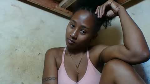 Osinaa online show from May 16, 10:36 am