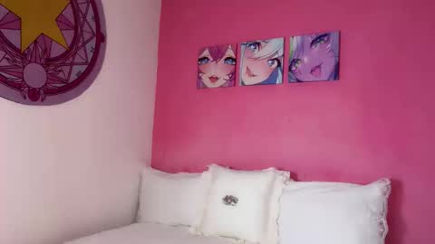 outerspace2000 online show from November 18, 11:33 am