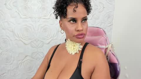 Snapshot of pamela_guzmaan_ chatting on January 23, 5:10 pm PAMELA online show from January 23, 5:10 pm