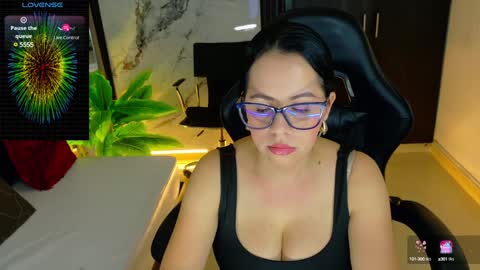 Paola online show from January 12, 7:42 pm