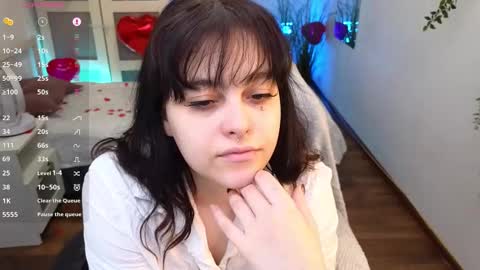 Deya online show from February 15, 1:27 pm