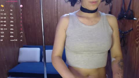 Papaguena online show from December 11, 4:31 pm