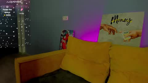 Snapshot of patricia_cox chatting on February 7, 9:37 pm Patricia GMT2 Wed-Thu 5-11am Sat-Mon 5-11am online show from February 7, 9:37 pm