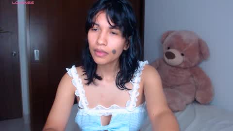 Snapshot of pau_heart_ chatting on October 26, 10:54 am pau_heart_ online show from October 26, 10:54 am