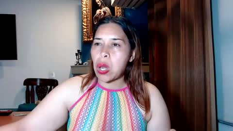 Snapshot of paula_anderson chatting on December 24, 1:16 am PAULA online show from December 24, 1:16 am