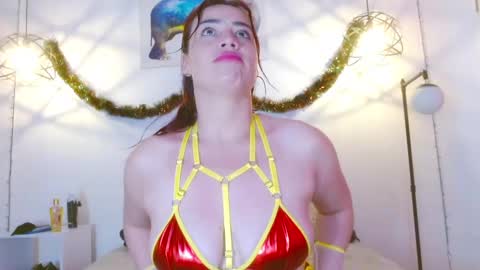 Paula online show from January 3, 7:29 pm