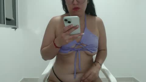 paulet latiin online show from May 15, 2:05 am