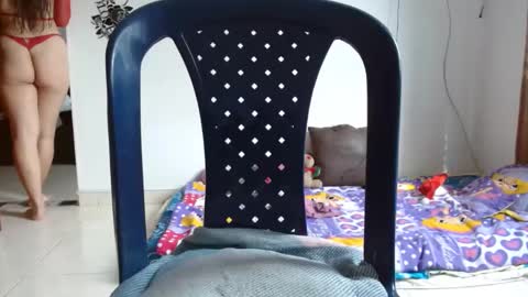 paulet latiin online show from December 13, 8:14 pm