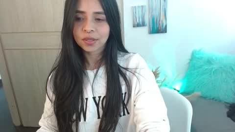 Paulina online show from February 9, 7:05 pm