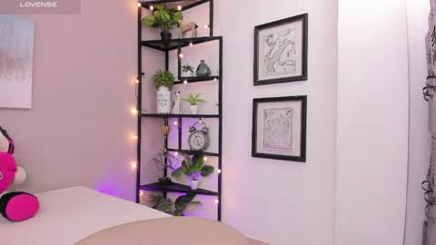 Briana online show from April 21, 12:56 pm