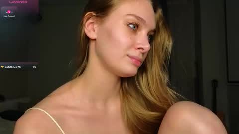 Lexy Peach online show from October 16, 2:20 pm