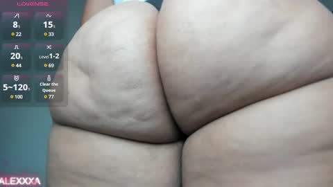 Snapshot of pervertt_mommy chatting on January 21, 8:52 am  Alexandra  online show from January 21, 8:52 am