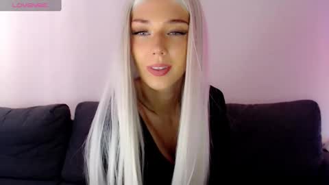 Isabella online show from February 20, 10:16 am