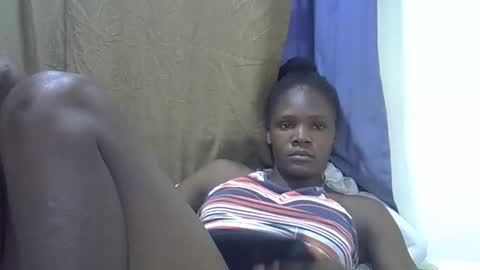 petiteslim2 online show from April 9, 5:54 am