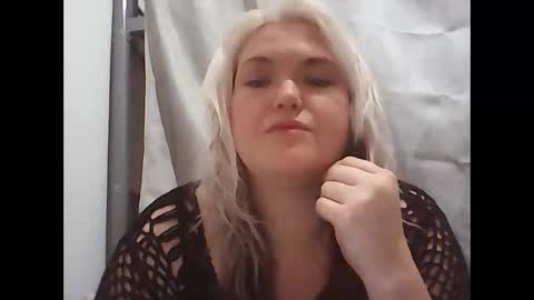 phatpcat73 online show from March 29, 9:25 pm