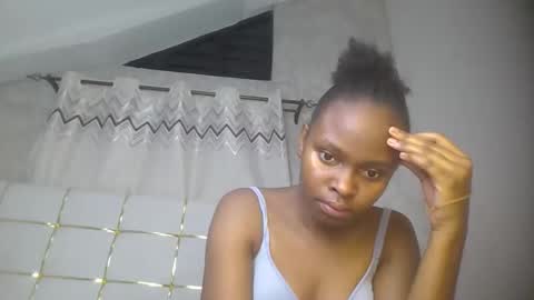 phoebe online show from February 26, 7:46 pm