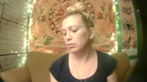 Snapshot of phulaen chatting on December 24, 8:16 pm Phulaen online show from December 24, 8:16 pm