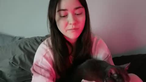 PilloGoddess online show from March 2, 9:53 pm