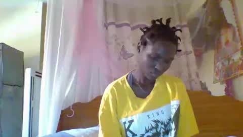 pinah1997 online show from June 8, 10:05 am