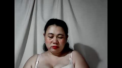 pinaymama12345 online show from March 8, 1:02 am