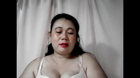 pinaymama12345 online show from November 28, 11:08 pm