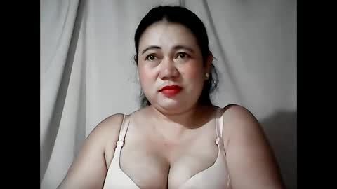 pinaymama12345 online show from May 5, 10:13 pm