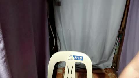 Lyn the Lesbian online show from October 29, 8:44 pm