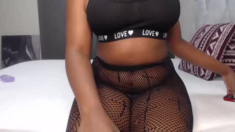 pinkyy online show from April 12, 10:56 pm