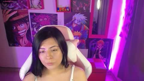 pink_yuii online show from December 19, 12:02 am