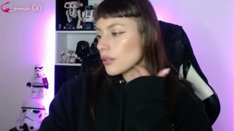 Emily online show from April 10, 3:01 am