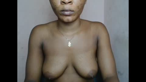 pinkyxxpussy online show from March 3, 2:17 am