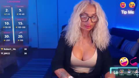 Victoria online show from September 19, 8:19 pm