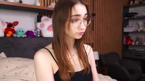 Polly online show from March 1, 8:14 am