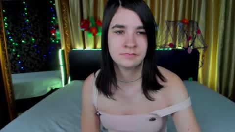 Polly online show from March 27, 7:32 am