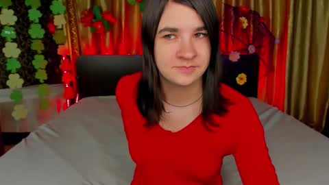 Polly online show from March 18, 7:24 am