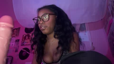 princess online show from February 12, 4:01 am