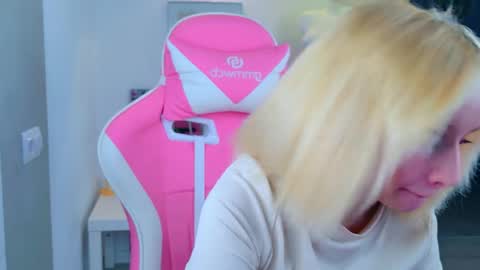 Hi Daddy Im Jane online show from April 13, 9:21 am