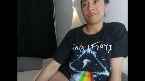 porcelainlux online show from March 17, 3:43 am