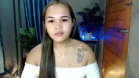 Just PRECIOUS  online show from April 6, 6:36 am