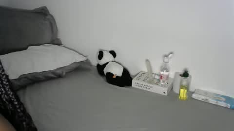 Pretty doll online show from November 1, 9:52 pm