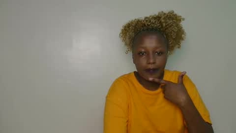 Tina online show from November 4, 11:59 am