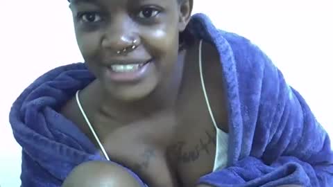 prettycandy4 online show from November 1, 5:44 am